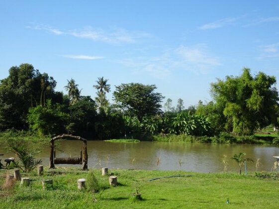 Happy Hamlets Resort - Photo2