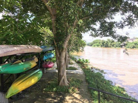 Baan Nam Ping Riverside Homestay