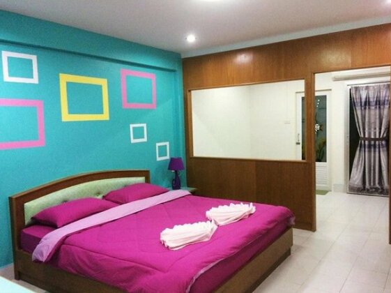 Benjamart Residence - Photo5