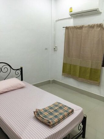 Chodokmai Guesthouse - Photo4