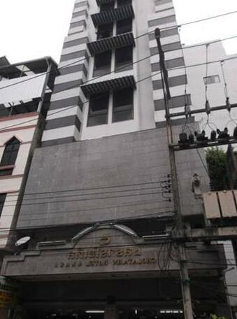 Cholatarn Hotel