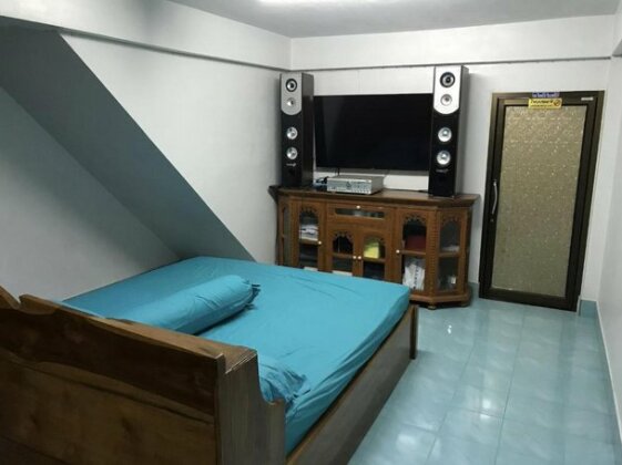 Srithong Guesthouse - Photo2