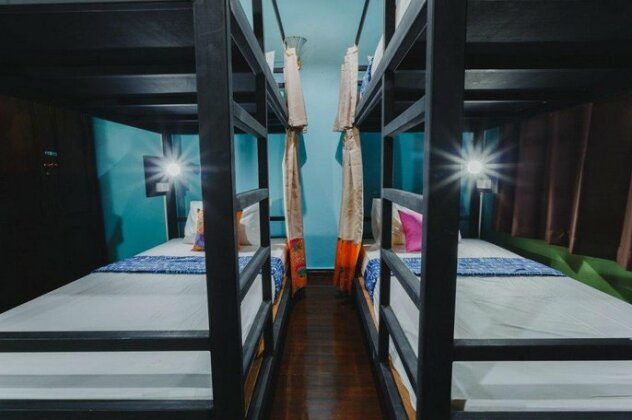 The Aree Hat Yai Hostel - Photo5