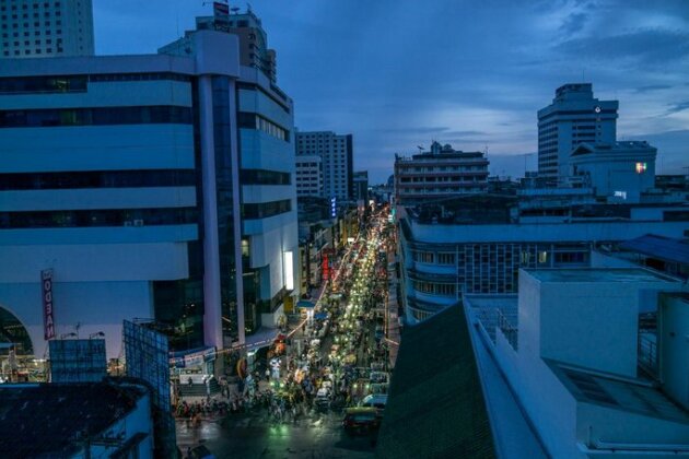 The Three Hatyai - Photo3