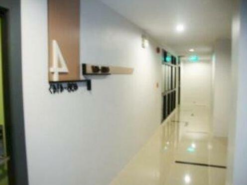 Thong Manee Apartment - Photo3