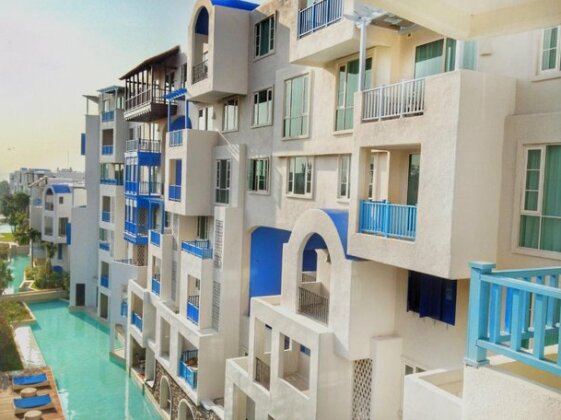 Chelona huahin beachfront condominium