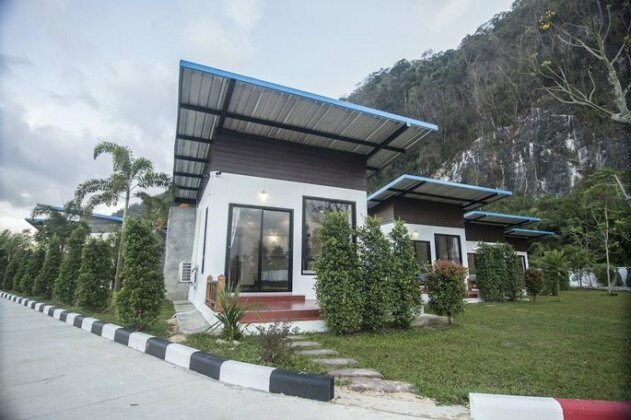 Phuphayot Resort - Photo3