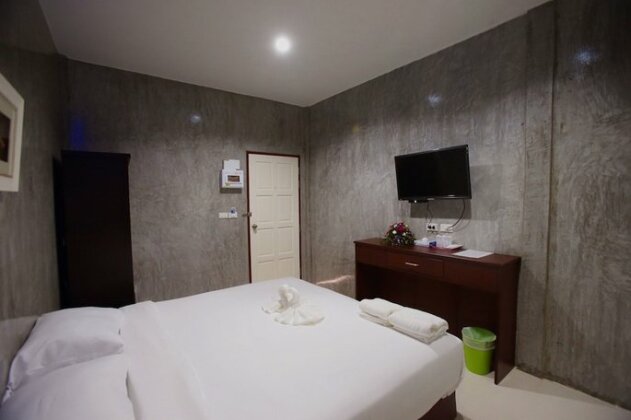 Ruenphukarn Resort - Photo5
