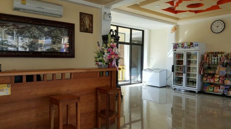 Charoensuk Grand Hotel - Photo2