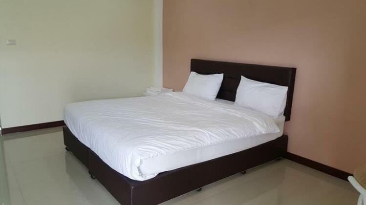 Charoensuk Grand Hotel - Photo4
