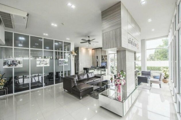 Plern Pailin Service Apartment - Photo4