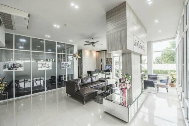 Plern Pailin Service Apartment - Photo4