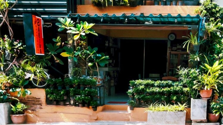 Sabina Guesthouse - Photo2