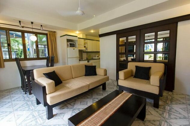 The Club Residence by Alexanders - Photo5