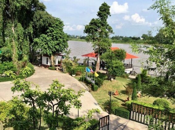 Maeping Mango Riverside Resort