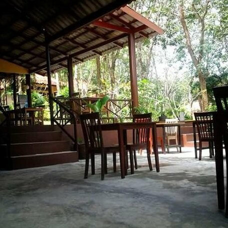 Koh Mook Rubber Tree Bungalows - Photo4