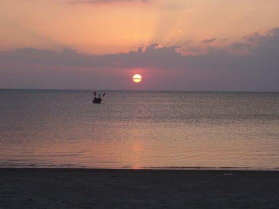 Sam Beach Resort - Photo4