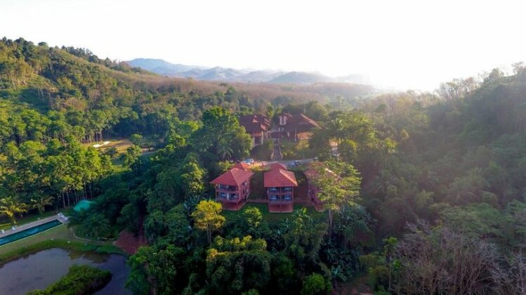 Yaowawit School Lodge and Farm