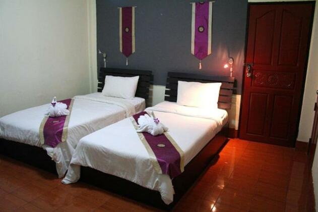 2gether Guesthouse - Photo4