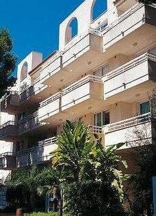 Bell Guest House - Photo2