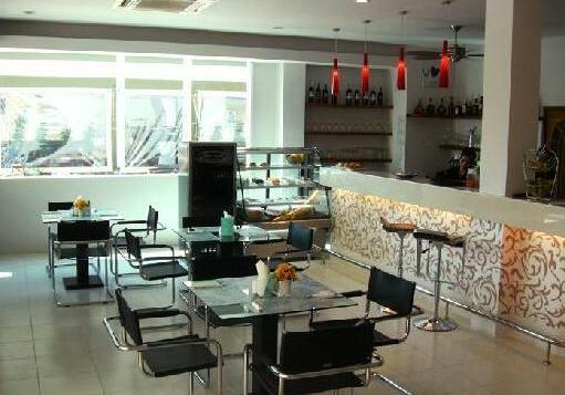 Caffe At Caffe - Photo2