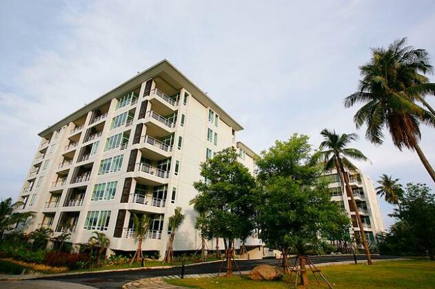 Karon Hill Resident - Photo2