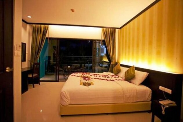 Kata Green Beach Hotel - Photo5