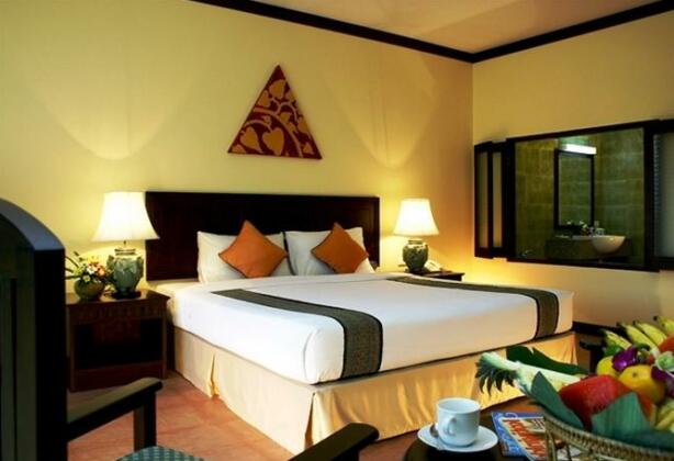 Kata Sea Breeze Resort - Photo2
