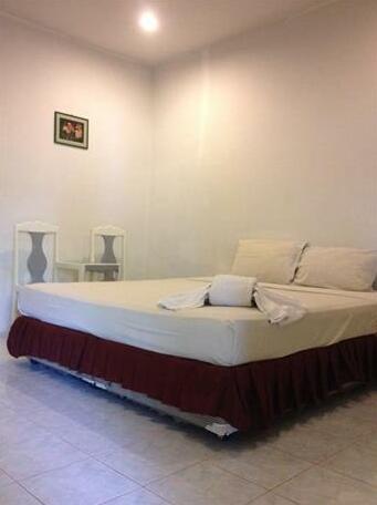 Laem Sai Bungalow - Photo2