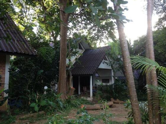 Laem Sai Bungalow - Photo3