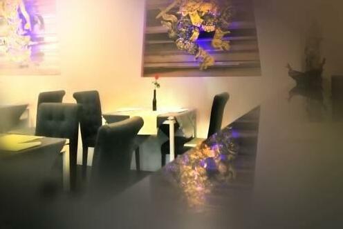 Lana House and Restaurant - Photo3