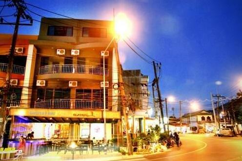 Lana House and Restaurant - Photo5