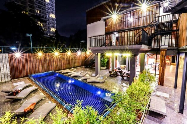 Lap Roi Karon Beachfront