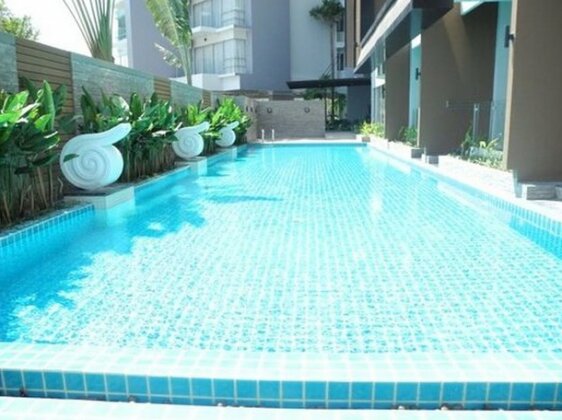 New Studio Sea Views Center Karon Beach - Photo3