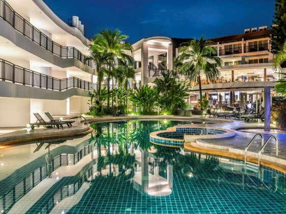 Novotel Phuket Karon Beach Resort and Spa