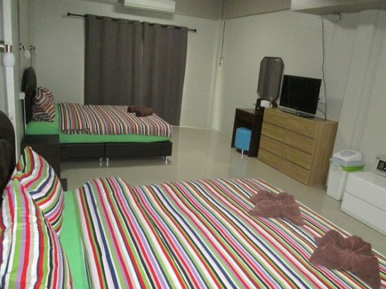 Pineapple Guesthouse - Photo2