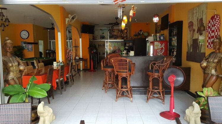 Pitstop Restaurant and Guesthouse - Photo3