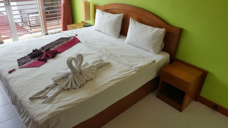 Pitstop Restaurant and Guesthouse - Photo5