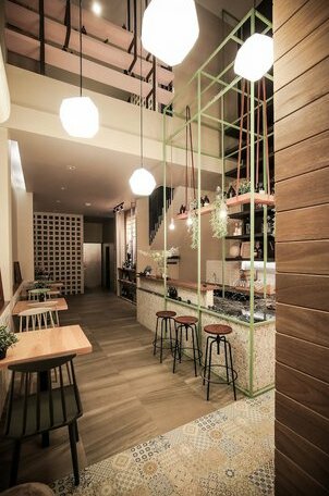 Sugar Ohana Poshtel - Photo5