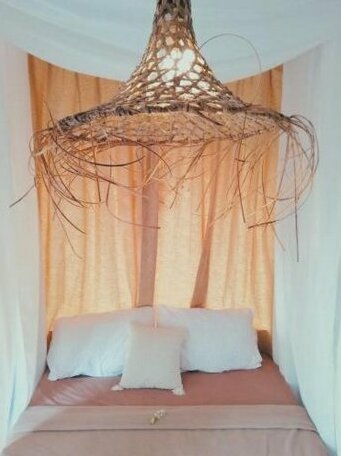 The Camp Hostel Backpacker - Photo2