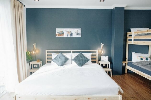 Thira House - Photo2