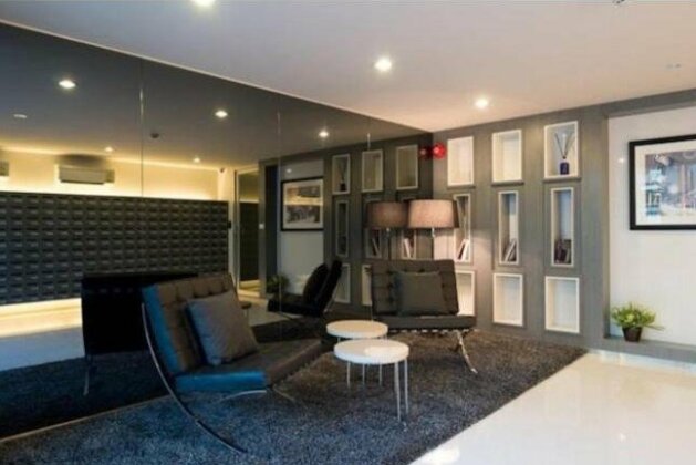 Charming Condo With Prime Location - Photo5