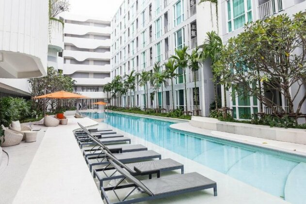 Phuket Town 1 Bedroom Condo Luxury Facilities The Base Downtown