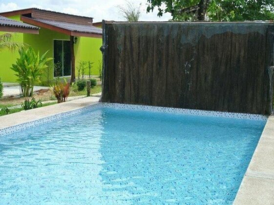 Ban Pool Green View Resort - Photo5