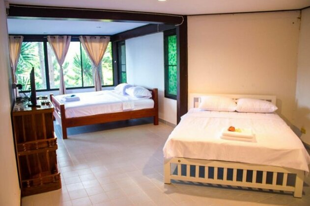 Bird Land Resort
