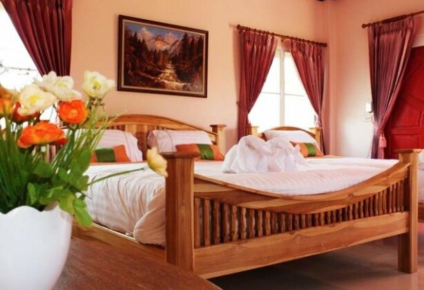 Foresta Hill Resort - Photo2