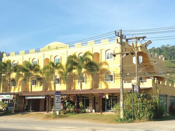 R T Hotel