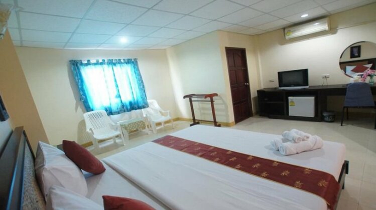 R T Hotel - Photo4