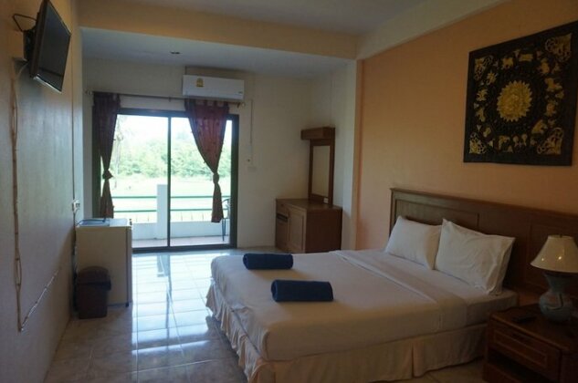 SS Emerald Suite - Photo5