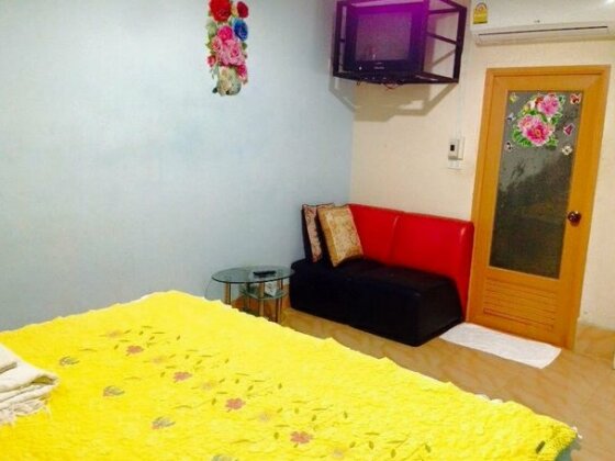 Petchmalee Guesthouse - Photo4